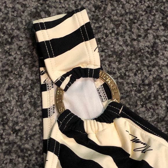 Michael Kors Zebra Print One Shoulder Swimsuit Size 8 NWT - Picture 7 of 11
